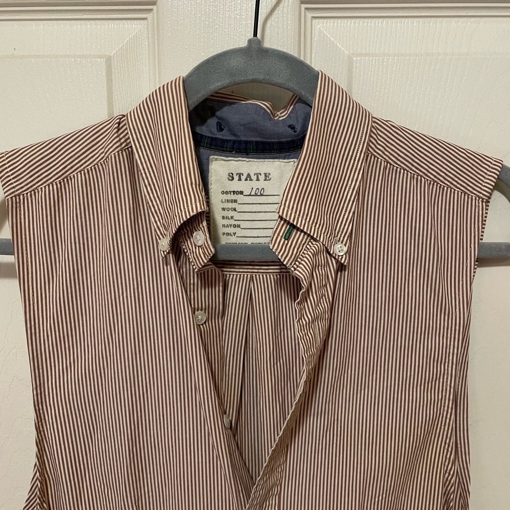 STATE the label chore vest